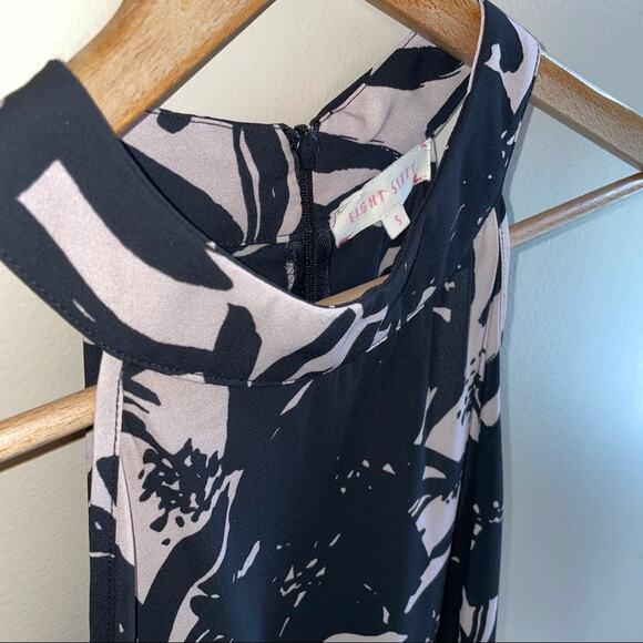 Eight Sixty ruffle crop halter SIZE S - Picture 5 of 6